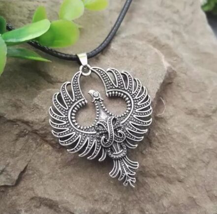 Amulet bird